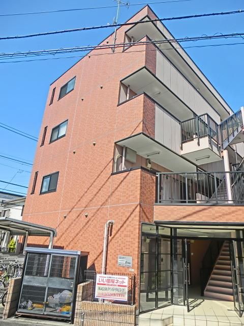建物外観　鉄骨造マンション