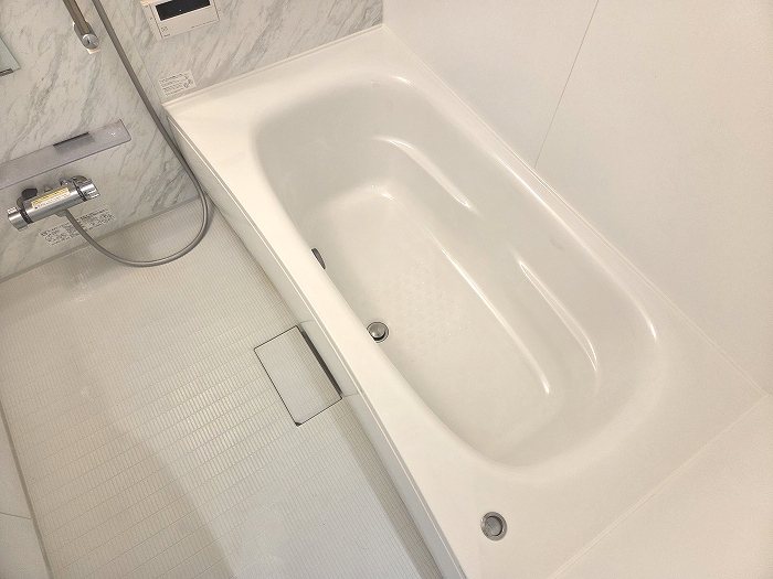 バス・シャワールーム　同物件別部屋参考写真です