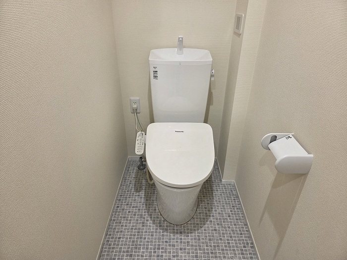 トイレ　同物件別部屋参考写真です