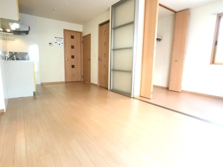 居室・リビング　山手ヒルズ　壱番館