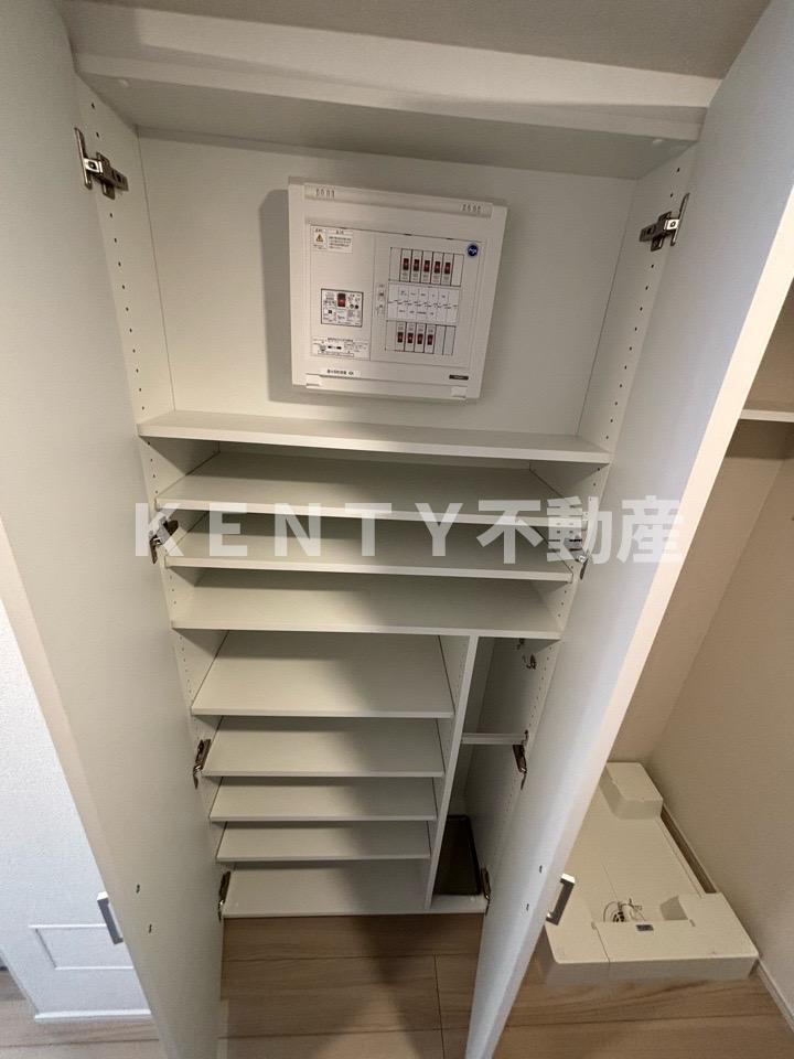 収納　たっぷりとした収納スペースです