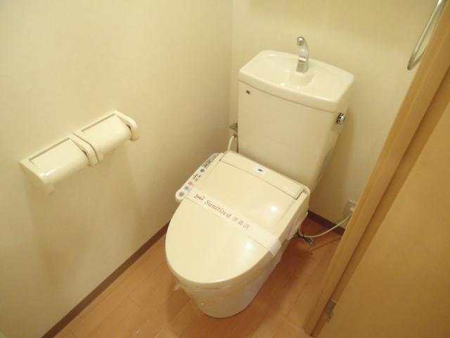 トイレ　シャワー付トイレ