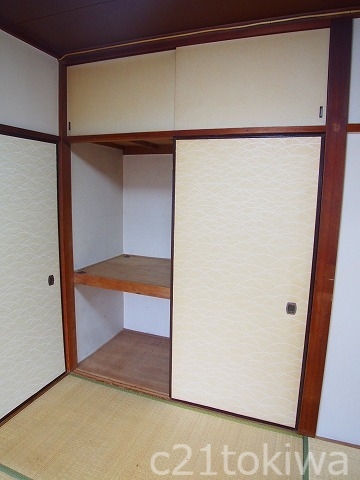 収納　同建物別部屋写真