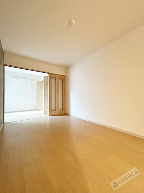 バルコニー　おしゃれなお部屋って見つかるものですね。
