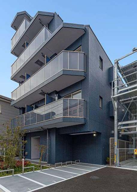 建物外観　外観タイル張りです