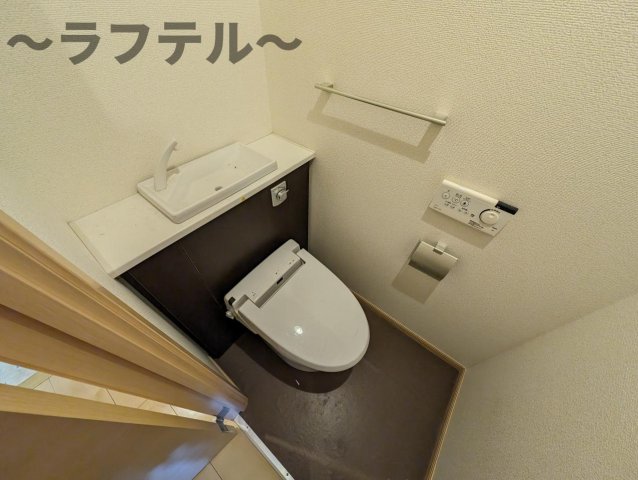 トイレ　別号室イメージ