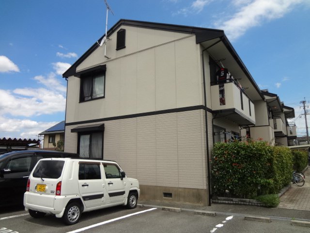 建物外観　外観は落ち着いています