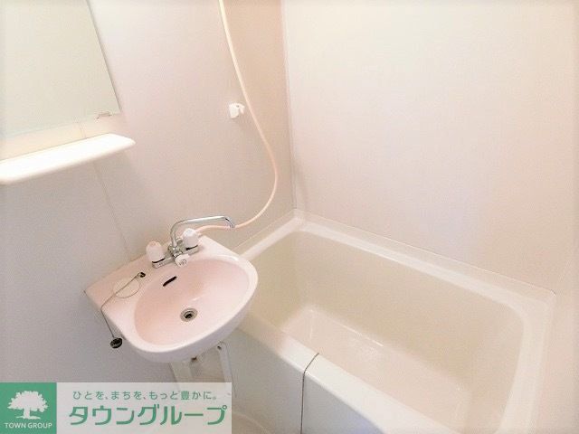 バス・シャワールーム　バス