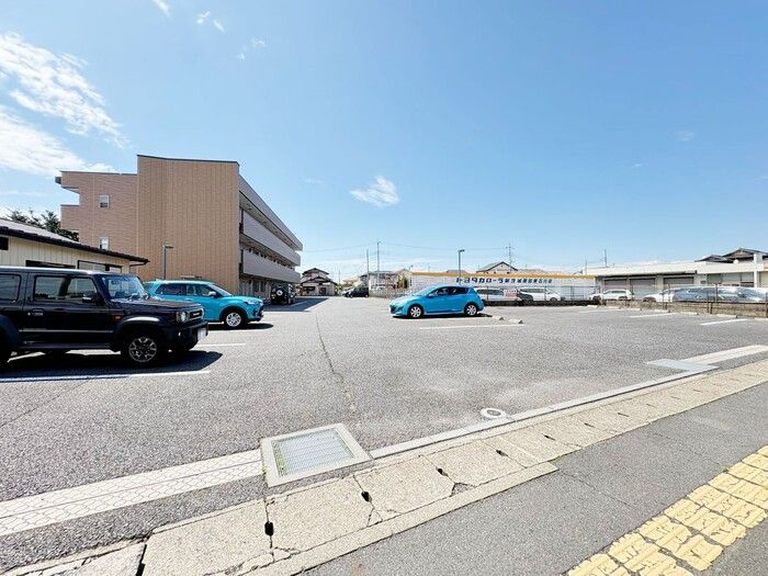 駐車場　カースペースがあります