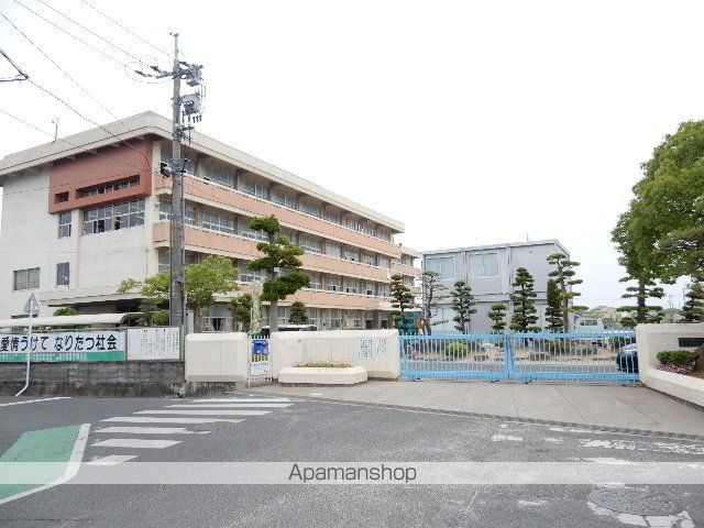 小学校　岡山市立平福小学校（小学校）まで355m