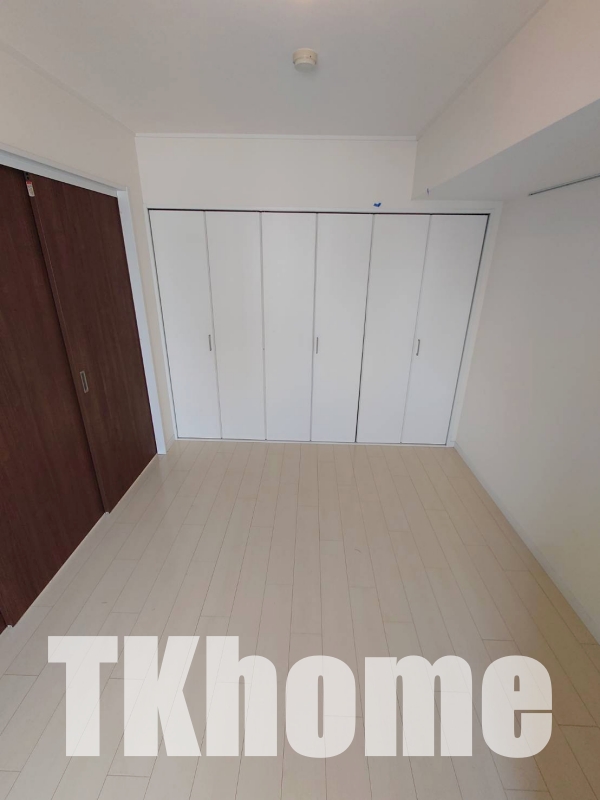 その他　洋室６帖