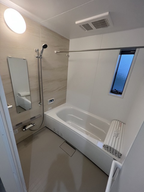 バス・シャワールーム　同型使用