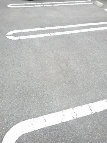 駐車場　車をお持ちの方に嬉しい駐車場付きの物件です