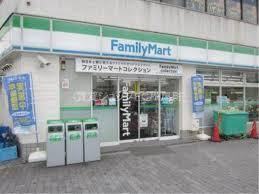 コンビニ　ファミリーマート ドーム前千代崎駅南店（コンビニ）まで183m