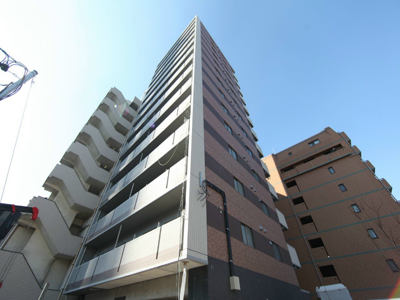 建物外観　外観　オートロック　防犯カメラ　宅配ＢＯＸ　全部屋角部屋