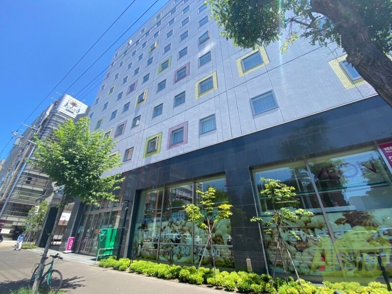 スーパー　まいばすけっと南2条西8丁目店（スーパー）まで233m