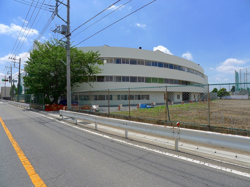 小学校　太田市立沢野小学校（小学校）まで800m