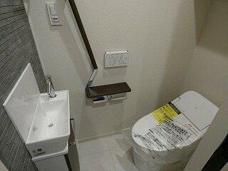 トイレ　シンプルで使いやすいトイレです