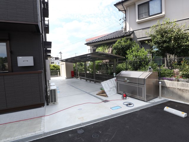 その他共有部分　駐輪場・敷地内ゴミ捨て場