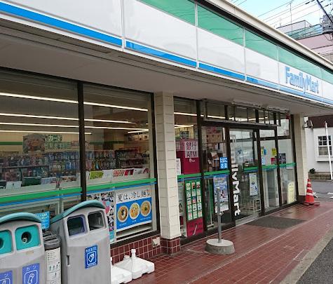 コンビニ　ファミリーマート西川口四丁目店（コンビニ）まで266m