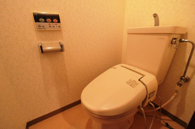 トイレ　バストイレ別でオススメです♪