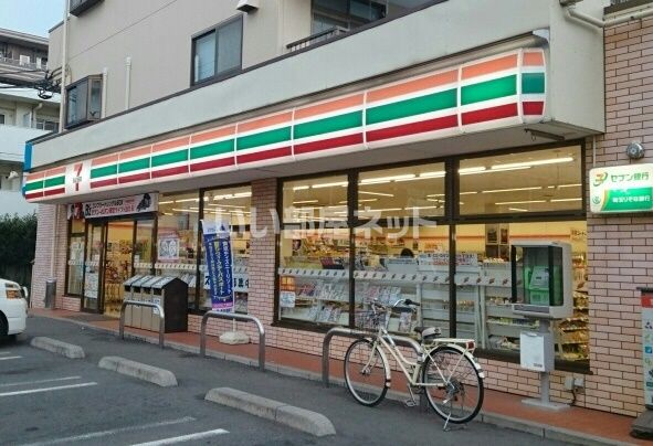 コンビニ　セブンイレブン さいたま北袋町2丁目店（コンビニ）まで517m