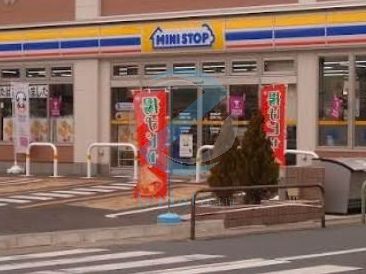 コンビニ　ミニストップ行徳駅前1丁目店（コンビニ）まで120m