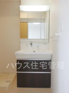 洗面設備　洗髪洗面化粧台（イメージ）