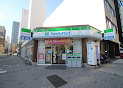 コンビニ　ファミリーマート 栄長者町通店（コンビニ）まで142m