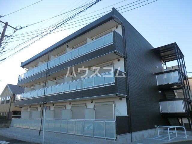 リブリ・H?OIIの外観写真