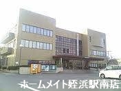 役所　糸島市役所本庁舎本館（役所）まで549m