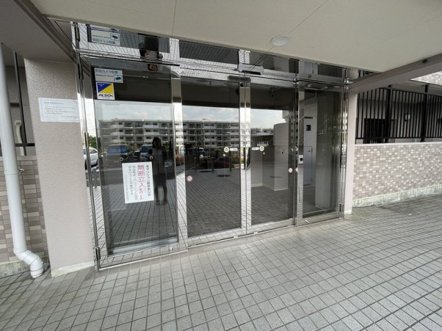 エントランス　広々エントランス♪