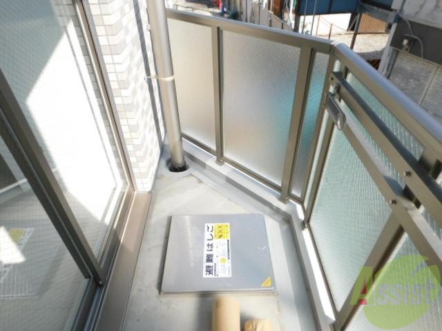 バルコニー　日当たり良いです