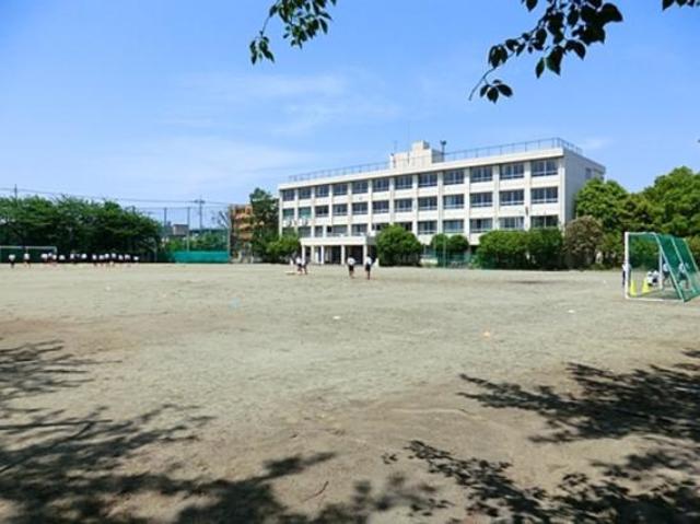 中学校　稲城市立稲城第四中学校（中学校）まで483m