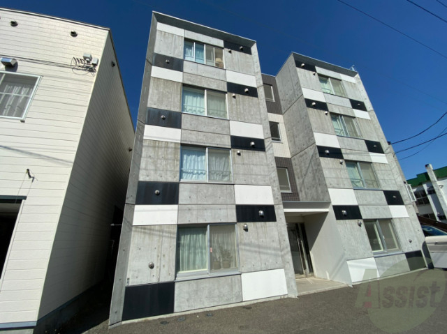 建物外観　札幌市東区北十八条東「ＰａｒｅｎｔｅＮ１８」