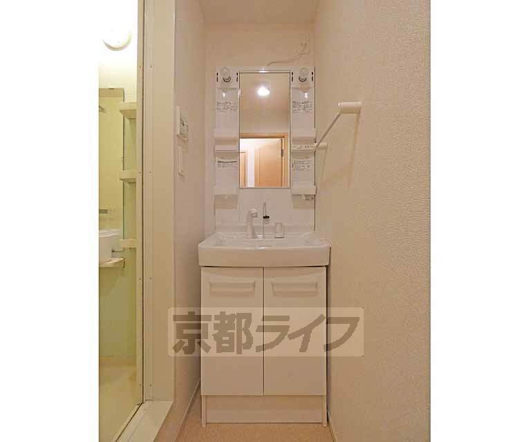 洗面設備　洗面所です