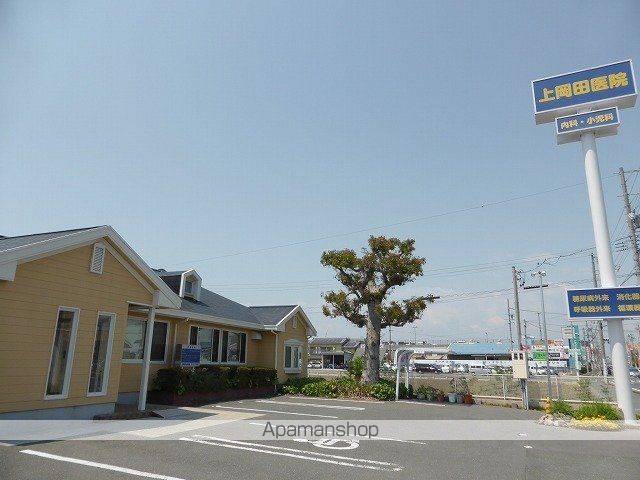 病院　上岡田内科小児科医院（病院）まで200m