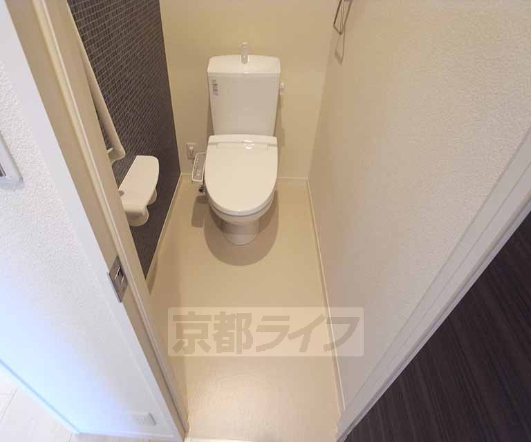 トイレ　ウォシュレット付きのトイレです。