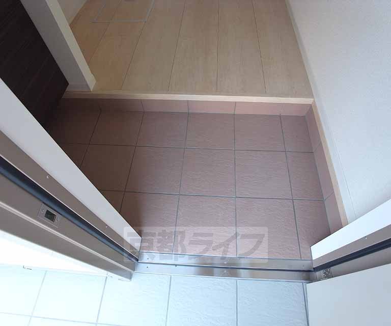 玄関　玄関です。