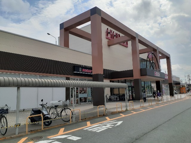 ショッピングセンター　マックスバリュ豊田店（ショッピングセンター）まで450m