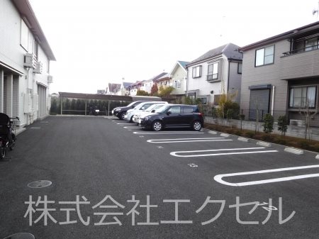 駐車場　敷地内駐車場完備です。