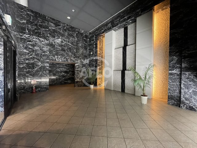 ロビー　スワンズシティ堂島川　ロビー
