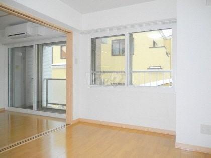 その他部屋・スペース　壁面が多く家具の配置がしやすいです♪
