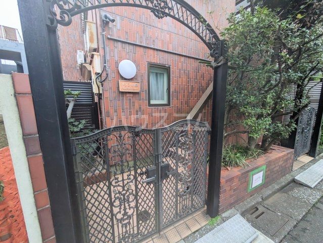 メゾン小島の外観写真