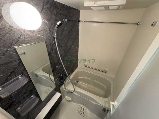 ドゥーエ曳舟IIIの風呂写真