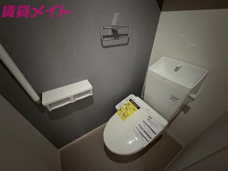 トイレ　同ハウスメーカー施工類似物件写真