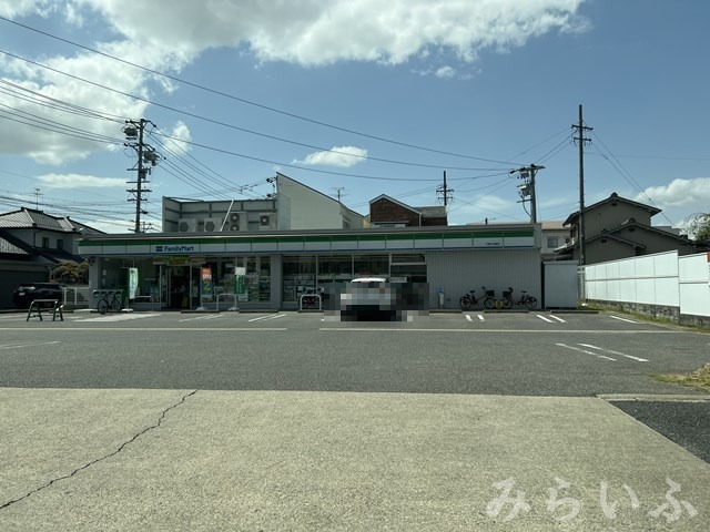 コンビニ　ファミリーマート 千種天満通店（コンビニ）まで672m