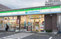 コンビニ　ファミリーマート 松原六丁目店（コンビニ）まで300m