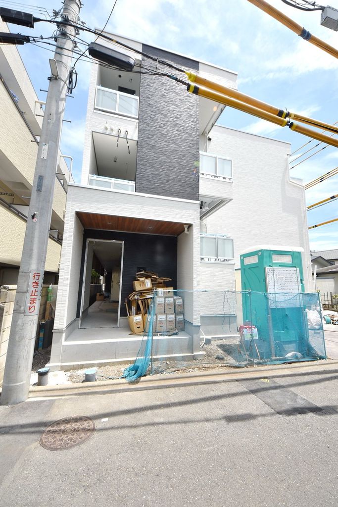 エントランス　外観