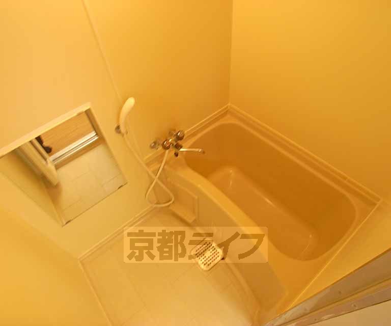 バス・シャワールーム　お風呂です。